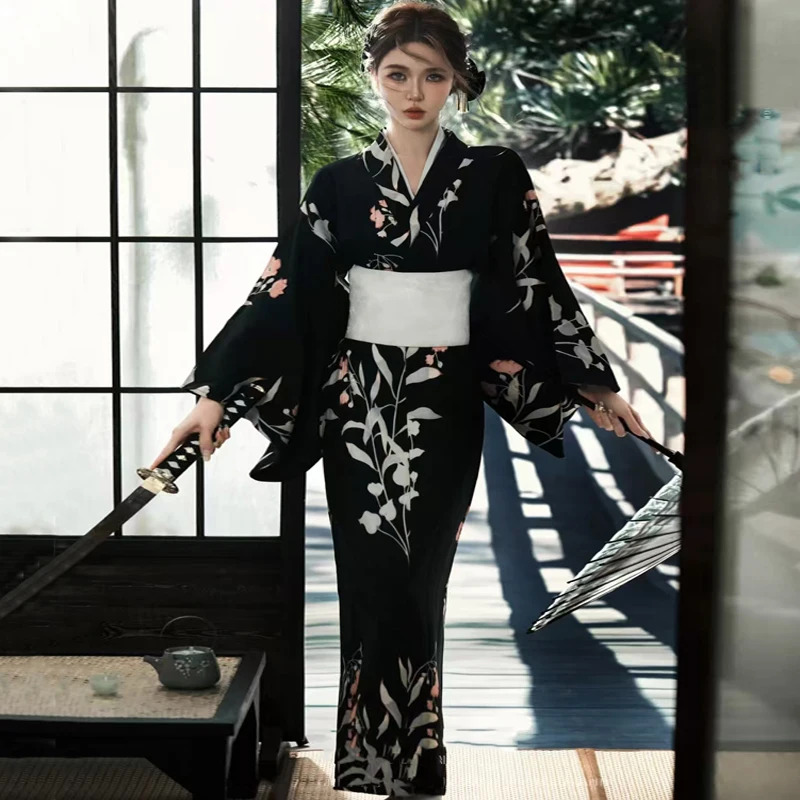 Black Japanese Kimono Gothic A - مراجعة Asian Cosplay Anime وسعره